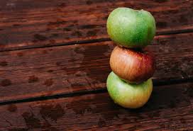 Apple- Mahogany